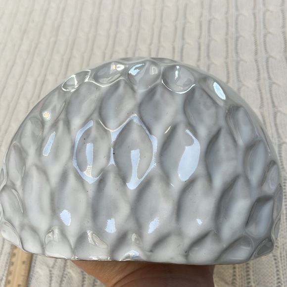 Glazed ceramic wall planter. Cute design. Boho. White see pics for dimensions - Picture 7 of 9